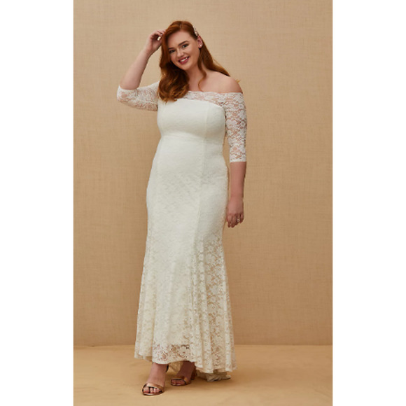 torrid Dresses & Skirts - NWT TORRID IVORY LACE OFF SHOULDER FIT & FLARE WEDDING DRESS SIZE 16